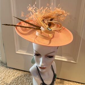 Elegant Peach Fascinator with Feathers